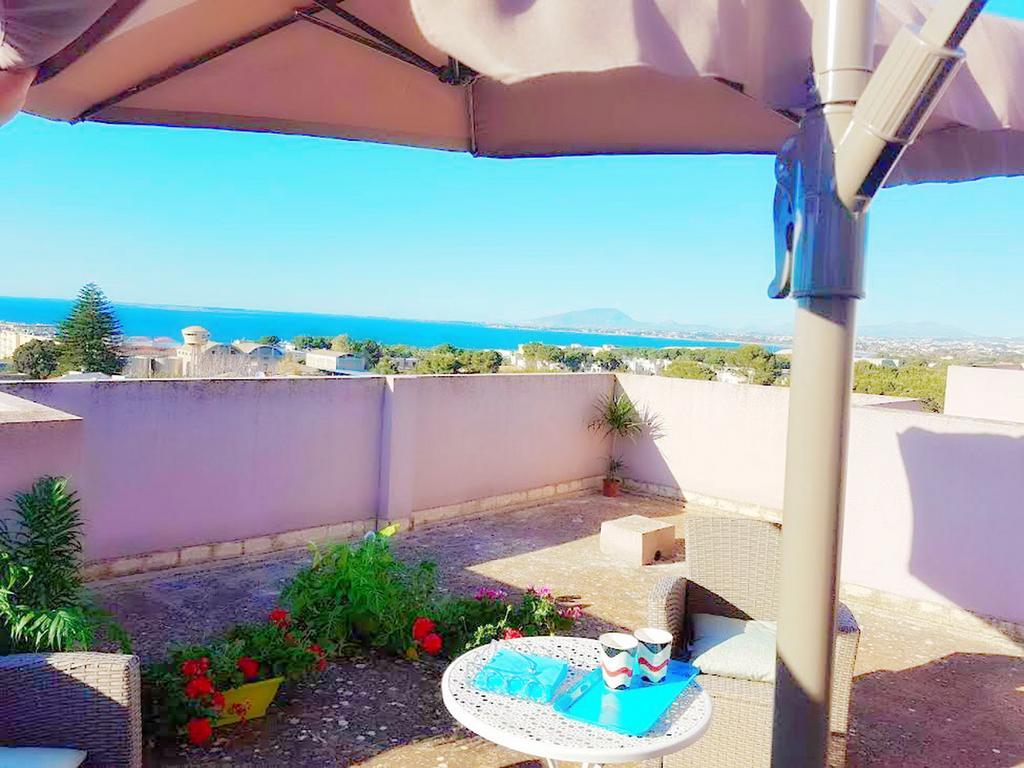 Acquamarina Apartment With Terrace Марсала Экстерьер фото
